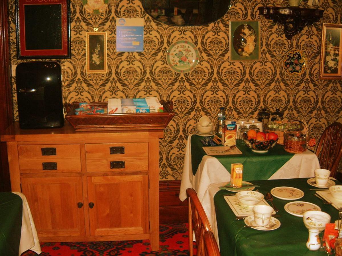 Manor House B And B Larne Extérieur photo